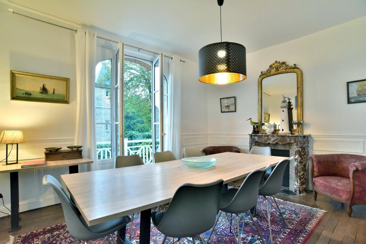 La Brise Cancalaise - Maison Typique Avec Vue Mer Cancale Exteriör bild
